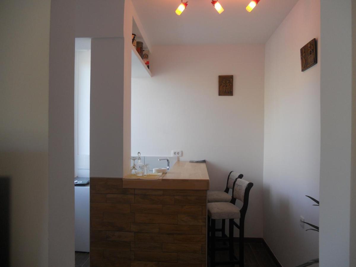 Apartmani Bonaca U Centru Niksica ภายนอก รูปภาพ